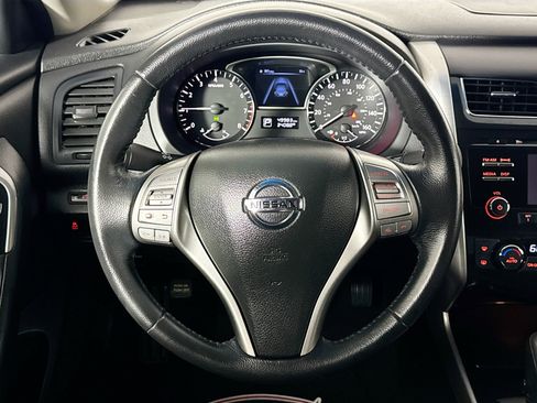 Used 2014 Nissan Altima 2.5 SV FWD image 21