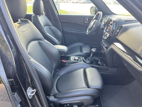 Used 2019 MINI Cooper Countryman S w/ Yin Yang Edition FWD image 27
