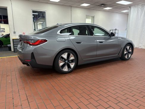 Used 2026 BMW i4 xDrive40i w/ Premium Package AWD/4WD image 8