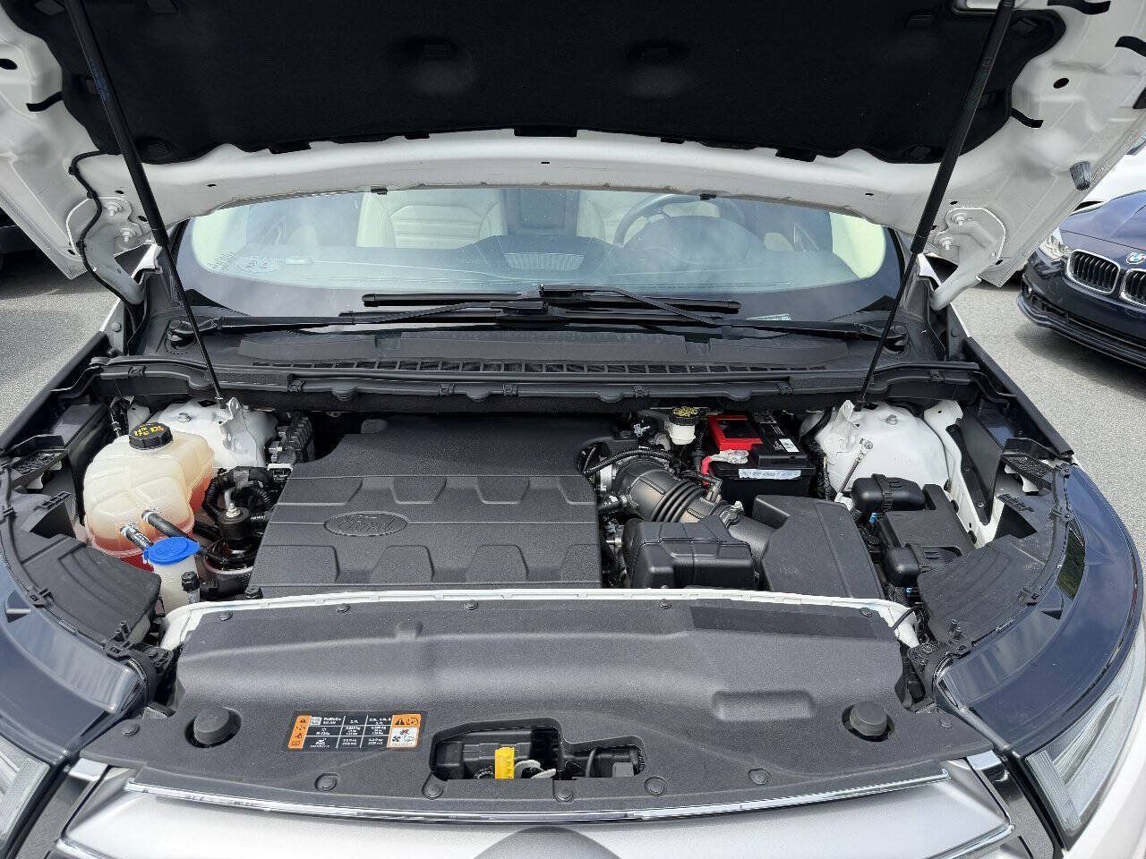 Used 2017 Ford Edge SEL w/ Equipment Group 201A FWD image 21