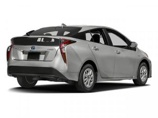 Used 2016 Toyota Prius Three video 2