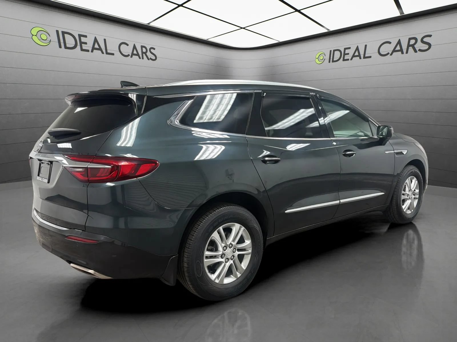 Used 2020 Buick Enclave Essence w/ Sound and Sites Package AWD/4WD image 5