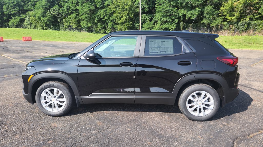 New 2026 Chevrolet TrailBlazer LS FWD image 7