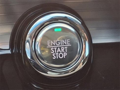 Certified 2022 Lincoln Corsair FWD image 17