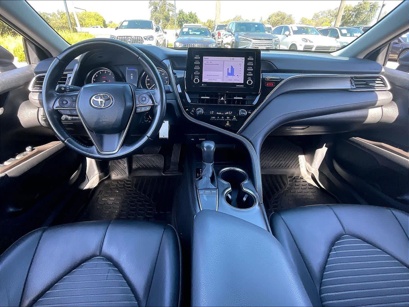 Used 2024 Toyota Camry SE FWD image 17