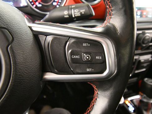 Used 2020 Jeep Gladiator Rubicon image 21