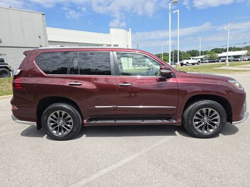 Used 2017 Lexus GX 460 Premium AWD/4WD image 9