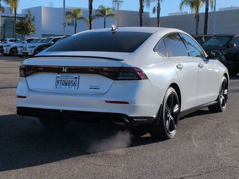 Used 2025 Honda Accord Sport image 10