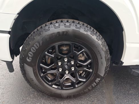 Used 2024 Ford F150 XLT w/ Equipment Group 302A MID AWD/4WD image 7