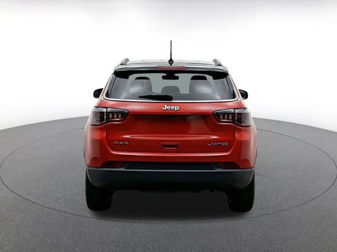 Used 2025 Jeep Compass Limited AWD/4WD image 8