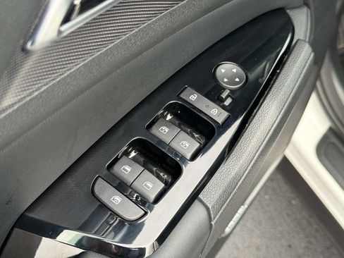 Used 2023 Kia Sportage SX Prestige image 21