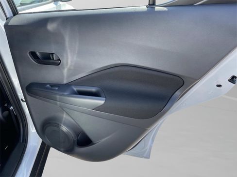 New 2025 Nissan Kicks Play S image 26