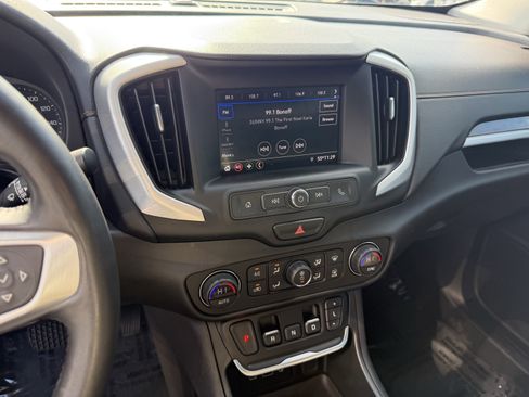 Used 2020 GMC Terrain SLE w/ Driver Convenience Package image 19