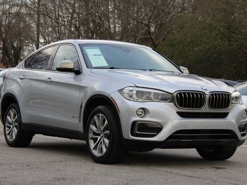 Used 2018 BMW X6 sDrive35i image 1