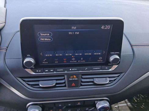 Used 2019 Nissan Altima 2.5 SR image 12