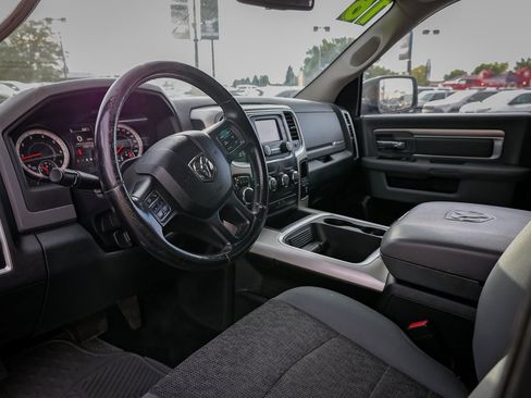 Used 2016 RAM 1500 Big Horn image 10