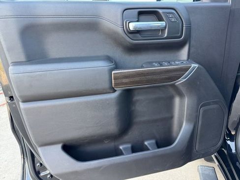 Used 2021 Chevrolet Silverado 1500 LT w/ Texas Edition Plus image 4