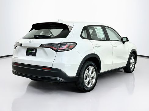 Used 2024 Honda HR-V LX image 9