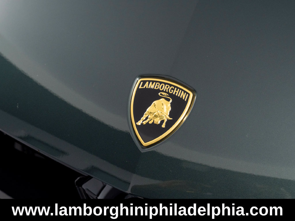 Used 2025 Lamborghini Urus SE AWD/4WD image 45