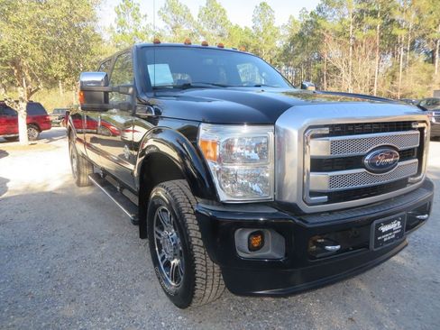 Used 2016 Ford F350 Platinum image 4