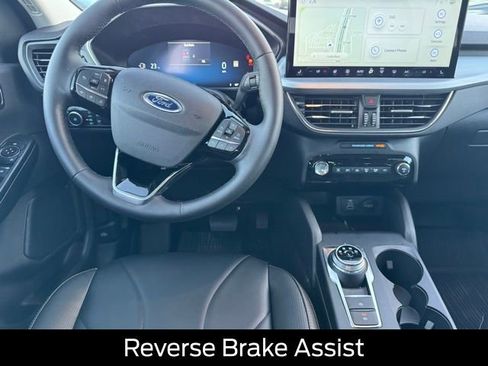 New 2025 Ford Escape Platinum w/ Premium Technology Package image 18