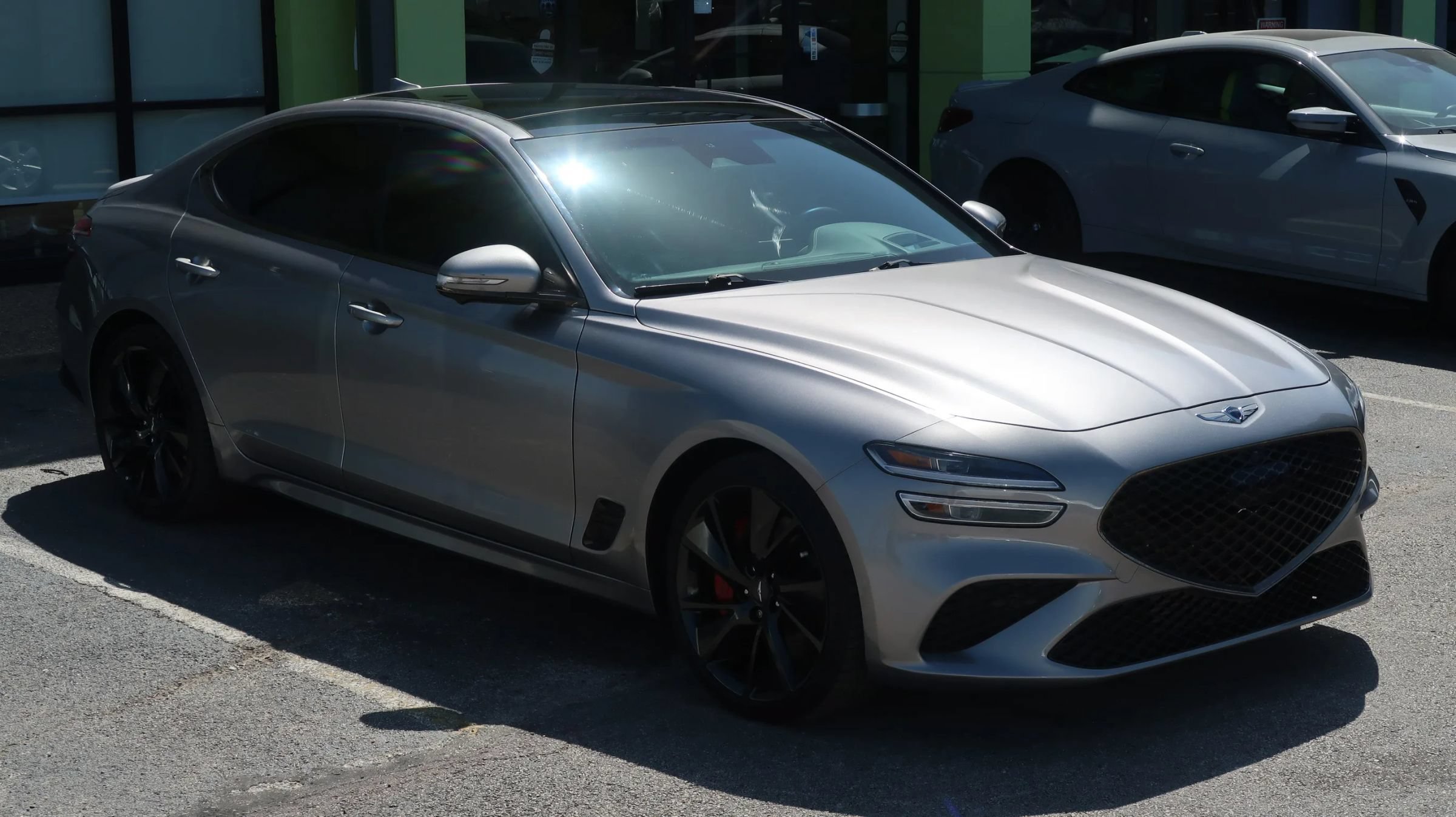 Used 2022 Genesis G70 3.3T RWD image 5