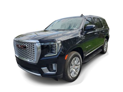 Used 2024 GMC Yukon Denali w/ Advanced Technology Package AWD/4WD image 2