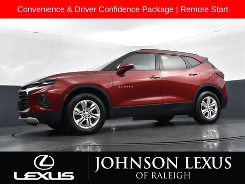 Used 2020 Chevrolet Blazer LT FWD image 1