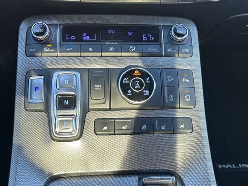 Used 2020 Hyundai Palisade Limited image 18