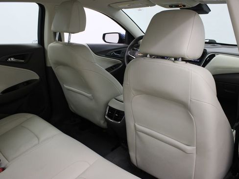 Used 2024 Chevrolet Malibu LT image 22