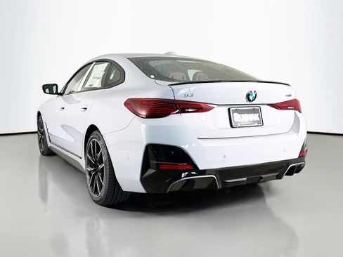 New 2026 BMW i4 eDrive40 w/ M Sport Package RWD image 5