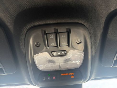 Used 2023 GMC Canyon Denali AWD/4WD image 37