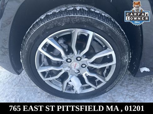 Used 2023 GMC Terrain Denali w/ Denali Premium Package image 35