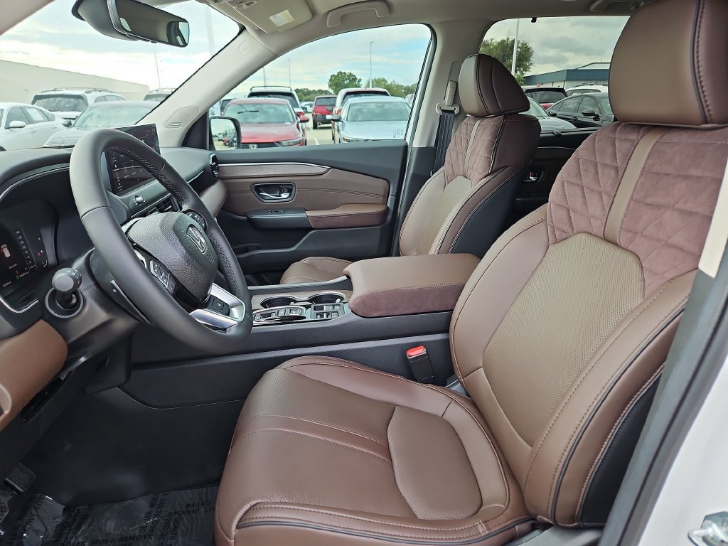 New 2026 Honda Pilot Elite image 9