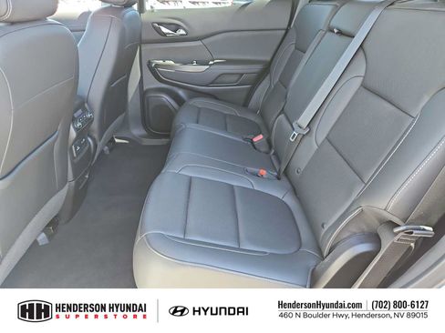 Used 2023 GMC Acadia SLT FWD image 20