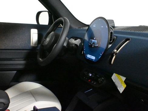 Used 2025 MINI Cooper Countryman S w/ Comfort Package Max image 37