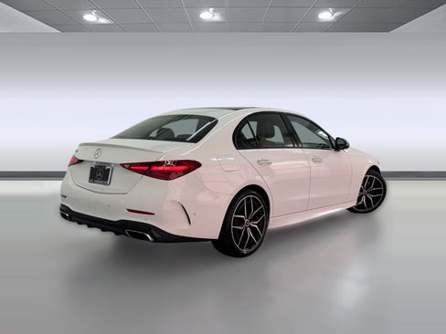 Used 2023 Mercedes-Benz C 300 Sedan image 8