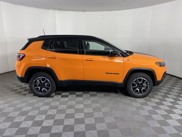 New 2026 Jeep Compass Trailhawk AWD/4WD image 6