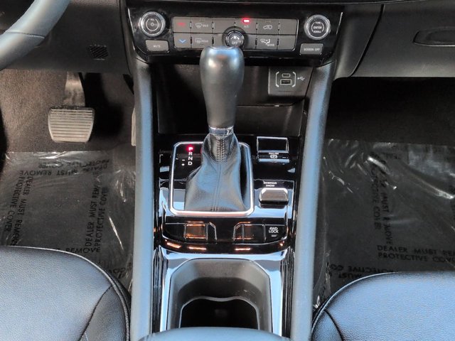 Used 2025 Jeep Compass Latitude w/ Altitude Special Edition AWD/4WD image 18