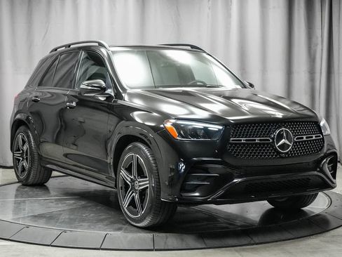 Certified 2025 Mercedes-Benz GLE 450 4MATIC image 3