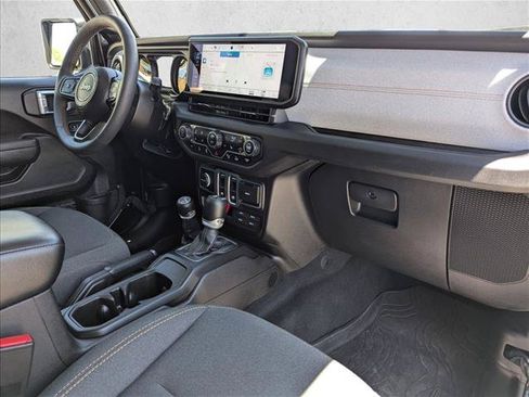 Used 2024 Jeep Wrangler Sport AWD/4WD image 21