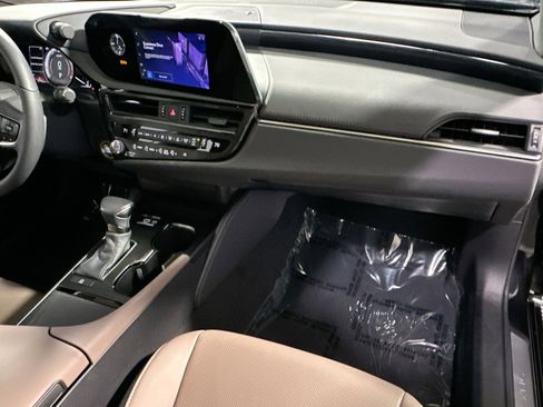 Used 2023 Lexus ES 350 image 37