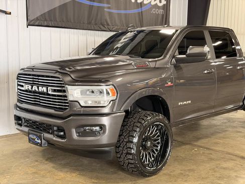 Used 2019 RAM 2500 Laramie AWD/4WD image 7