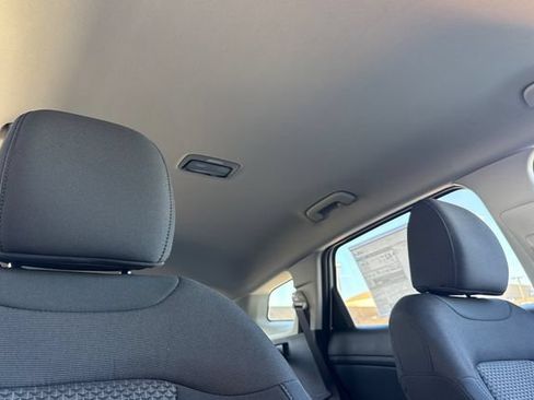 New 2026 Kia Sportage LX FWD image 20
