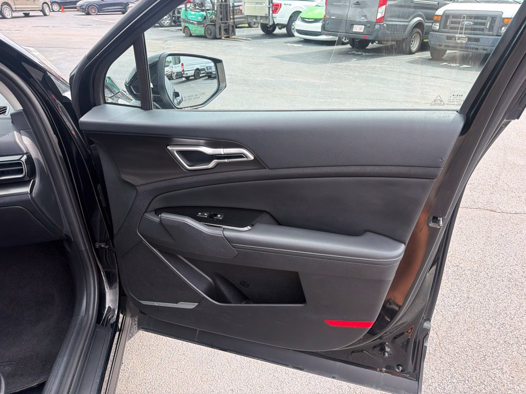 Used 2023 Kia Sportage EX AWD/4WD image 36