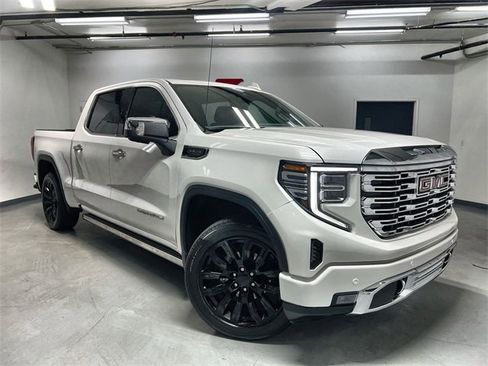 Used 2024 GMC Sierra 1500 Denali w/ Denali Reserve Package image 1
