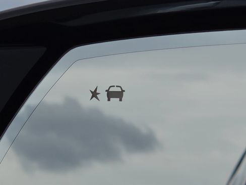 New 2026 GMC Yukon Denali Ultimate AWD/4WD image 39