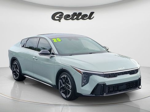 Used 2025 Kia K4 GT-Line w/ GT-Line Sunroof Package FWD image 3