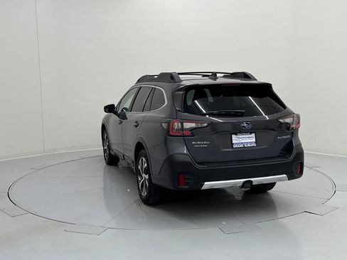 Used 2021 Subaru Outback Limited image 3