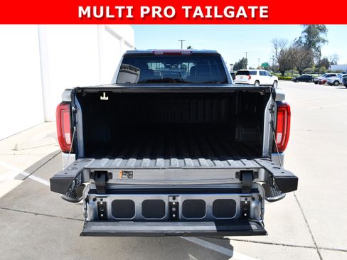 Used 2021 GMC Sierra 1500 SLT w/ X31 Off-Road Package image 9